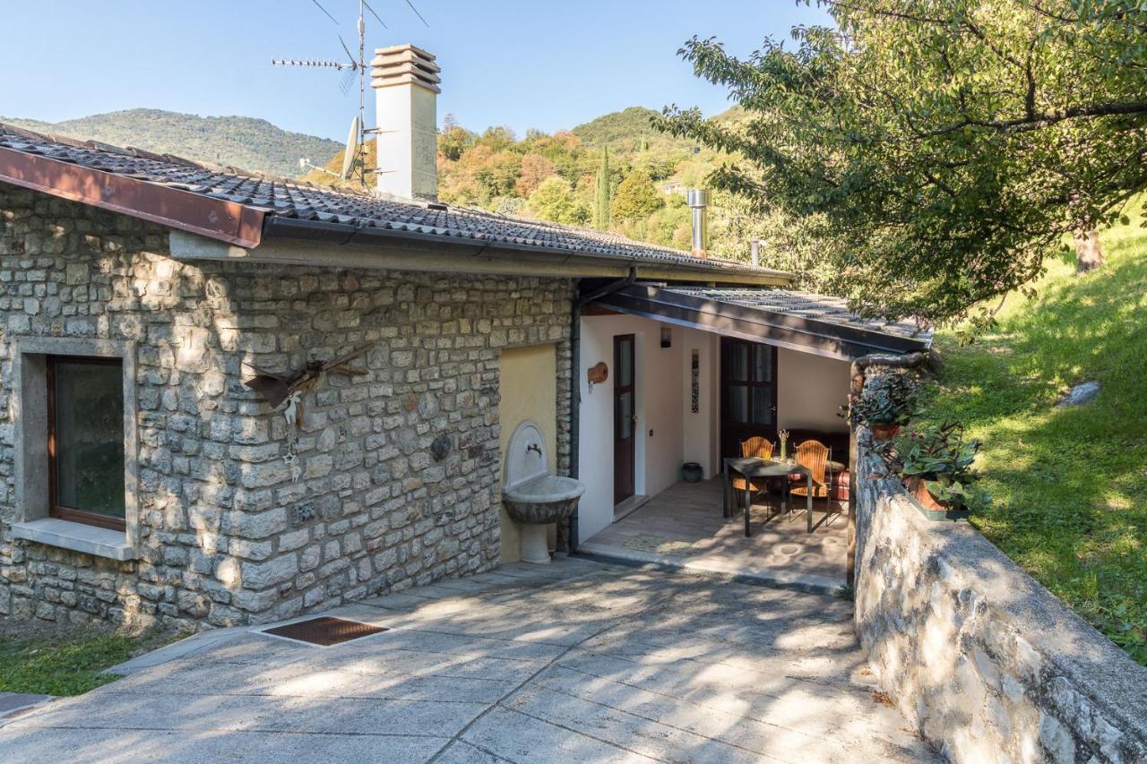 Malga Mary Villa Тиняле Екстериор снимка